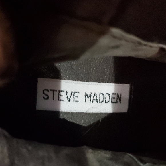 Steve Madden Brown Heeled Boots with Harness Detail - Picture 16 of 16